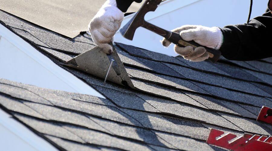 Expert Emergency Roof Repairs services in Armada, MI